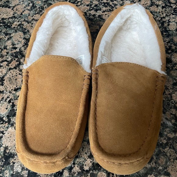 Kookaburra by Ugg Men's Tipton Tan Suede Slippers - Picture 1 of 6